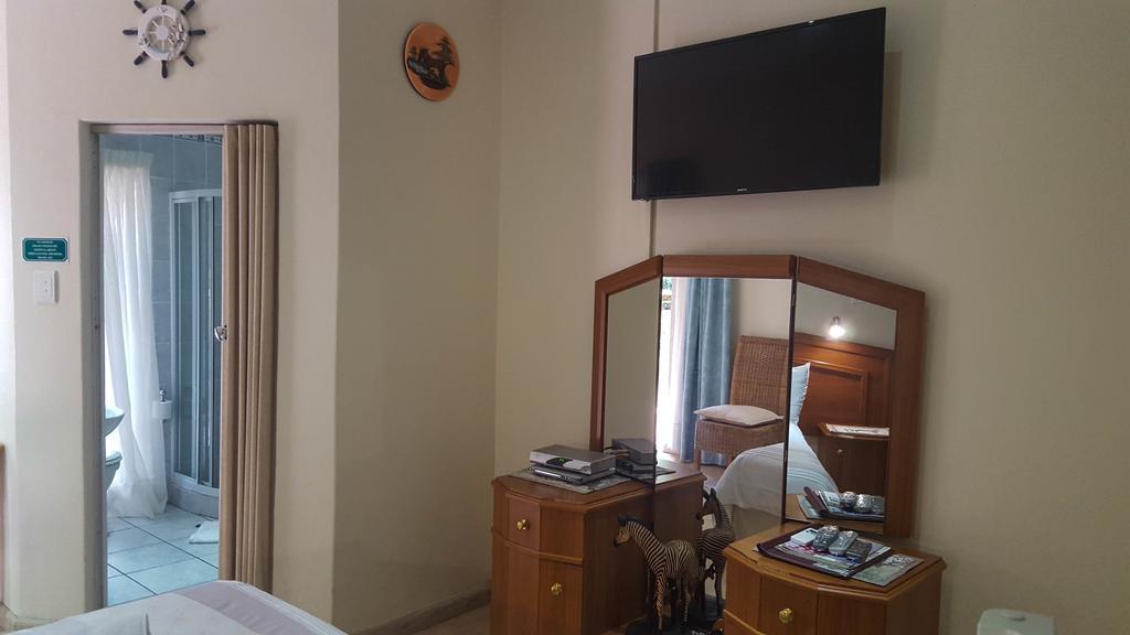 Aark Guest Lodge Vanderbijlpark Ngoại thất bức ảnh