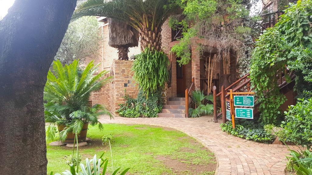 Aark Guest Lodge Vanderbijlpark Ngoại thất bức ảnh